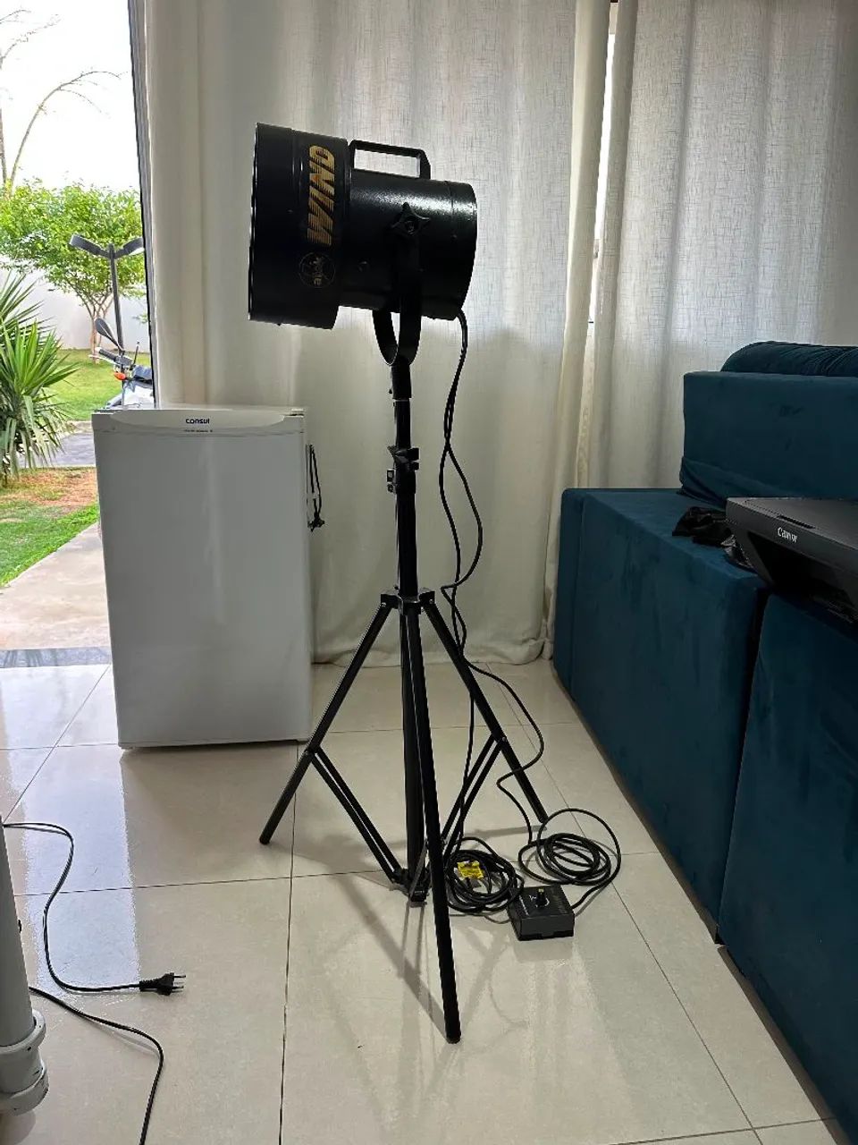 Vendo Ventilador Profissional Atek com tripé  - Foto 5