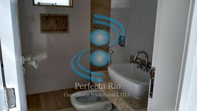 Linda casa, 3 suítes, segurança 24h, closet e bancada em nanoglass - Foto 11