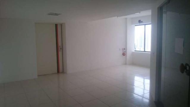 Sala Comercial para aluguel e venda. No edificio top center Com 206 m2 em Meireles - Forta - Foto 6