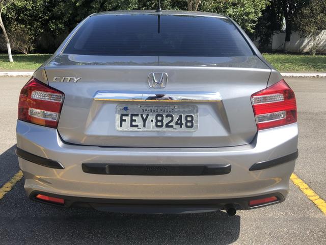 Honda City DX 1.5 cambio mecânico - 69.000 kM - Único Dono - 2013 - Foto 5