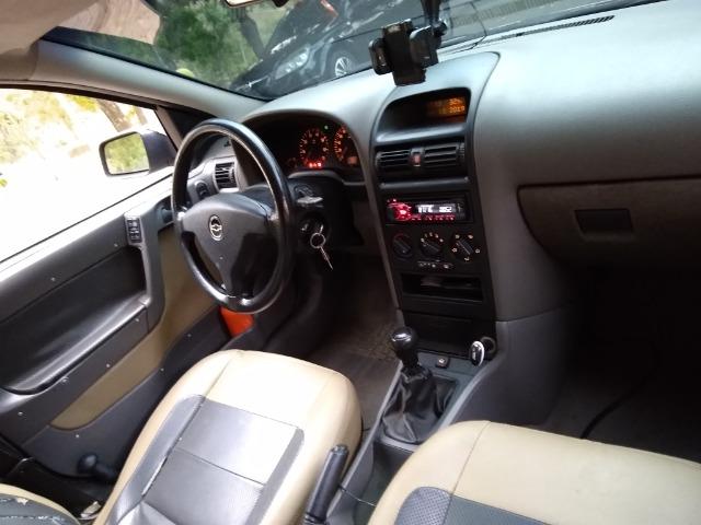 GM- Astra Sedan 2004 - Foto 8