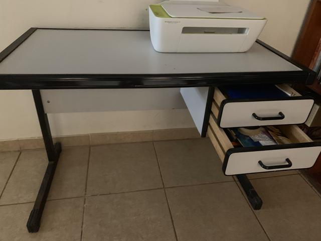 Mesa modelo escritório - Foto 2