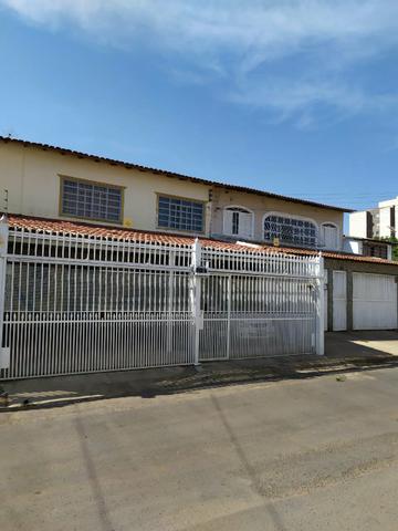 Sobrado de 3 quartos Samambaia Norte