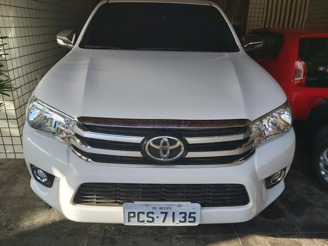 TOYOTA HILUX SR 4x4 2017 DIESEL COMPLETO