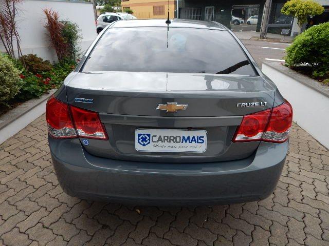 Cruze Sedan LT 1.8 Bancos em Couro/Multimidia Caska - Foto 5