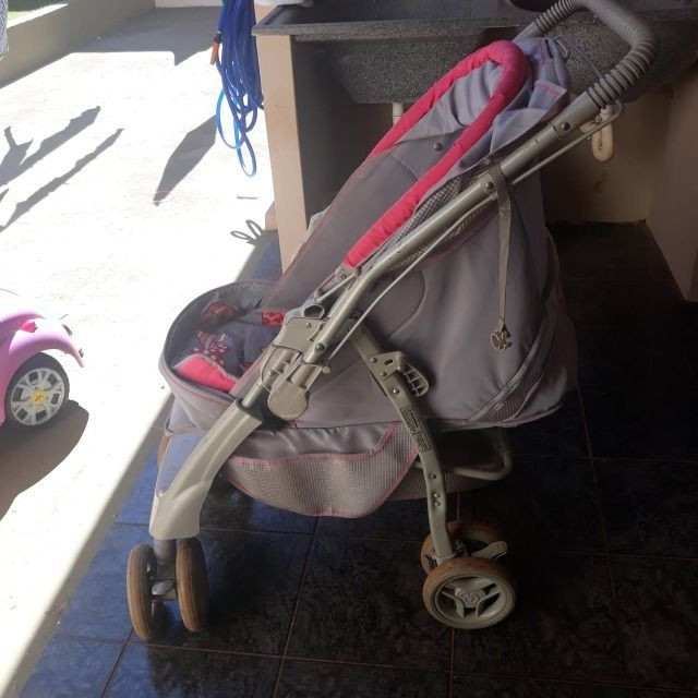 Carrinho de bebê e Berço portátil - Foto 4