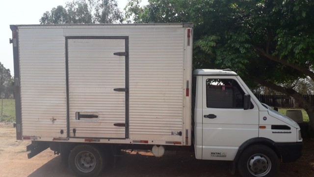 CAMINHÃO IVECO DAILY
