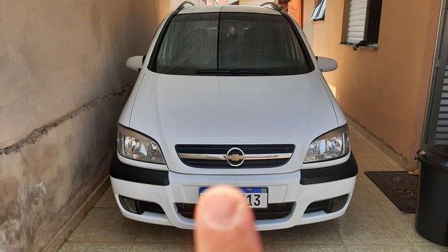 ZAFIRA ELITE 2012 COMPLETA