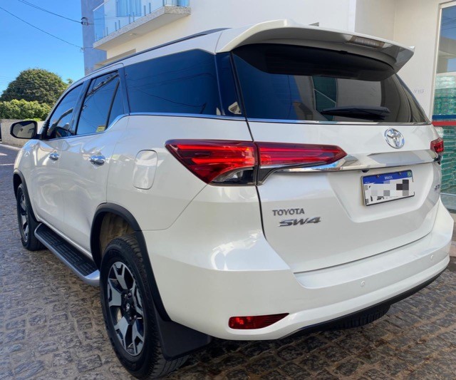 SW4 SRX 2019 TOP POUCO RODADA ACEITO TROCA À VISTA OU FINANCIADA ASA SUL