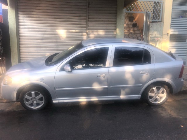 ASTRA ELEGANCE MODELO 2005 COMPLETO