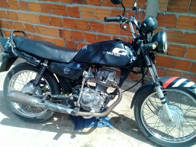VENDA DE UMA MOTO HONDA
