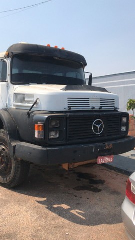 VENDO CAMINHÃO