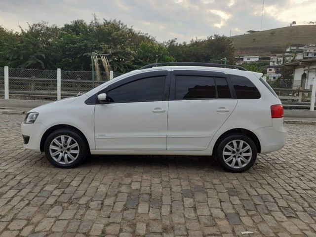 SPACEFOX 2014/2014 1.6 MI TREND 8V FLEX 4P MANUAL