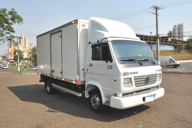 VW 8.120 2001