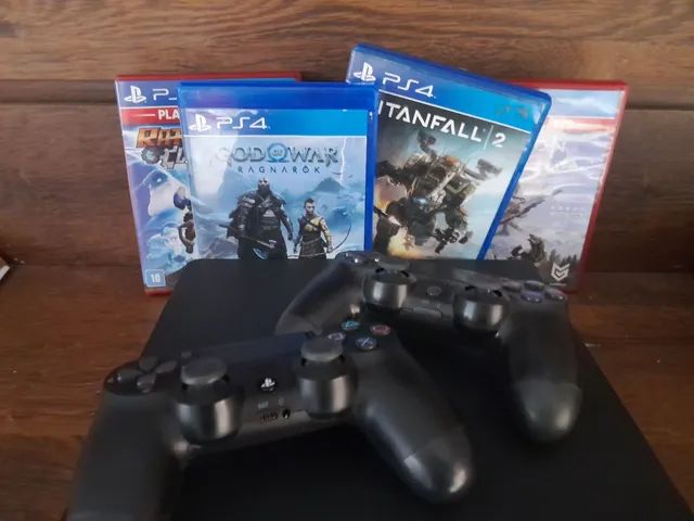 PS4 Pró + 2 controles - Videogames - Nova Porto Velho, Porto Velho  1258733016