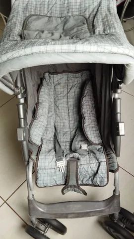 Vendo carrinho de passeio para bebê