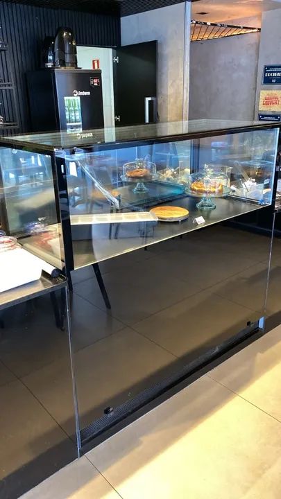 Vitrine expositora refrigerada 