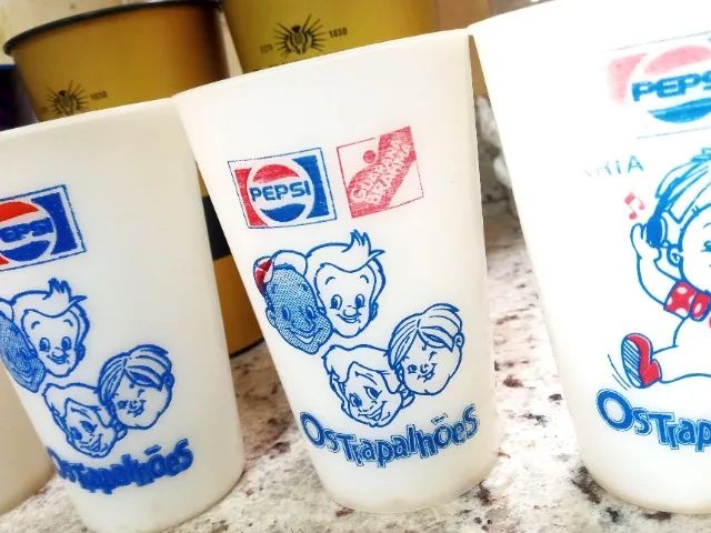 10 Copos Antiguidade:Trapalhões-1988,02Habib's Rock?n Rio/Gênios Rock,02 promo Whisky Teac - Foto 3