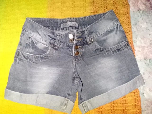 7 SHORTS. 1 SAIA. N°38. FEM.