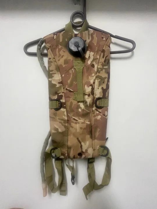 Vendo Mochila de Hidratação 