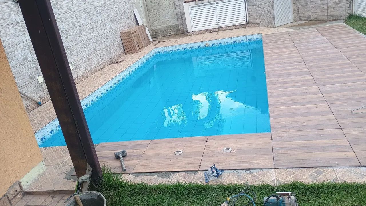 Preciso de um ajudante pra amanhã 