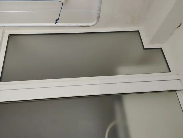 Porta de vidro para área de serviço apartamento  - Foto 6