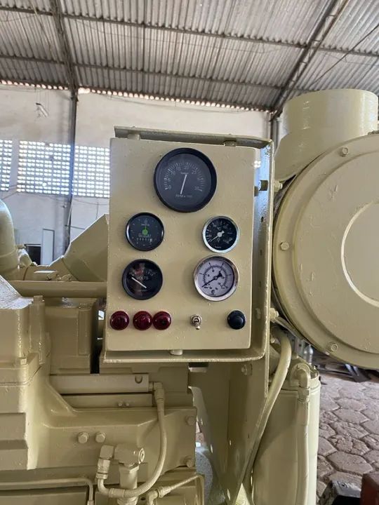 Motor CUMMINS KTA 19 600 HP - Foto 2