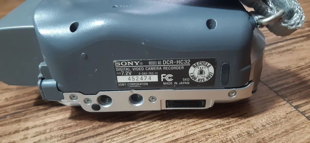 Câmera filmadora digital Sony Handycam DCR - HC32 no estado<br> - Foto 3
