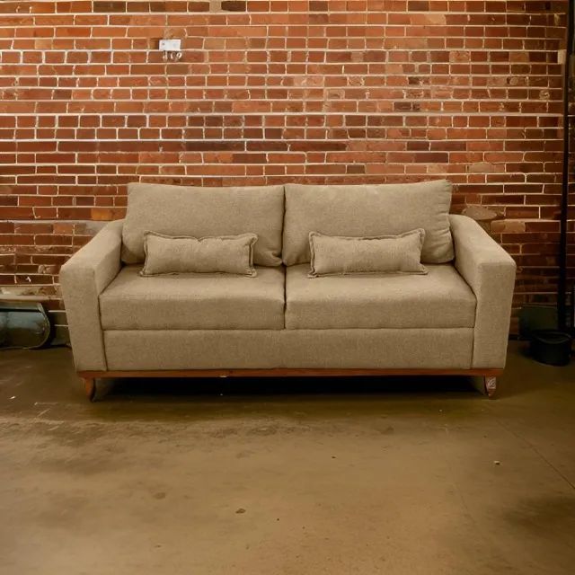 Sofá Retrô - Base de Madeira - Foto 5