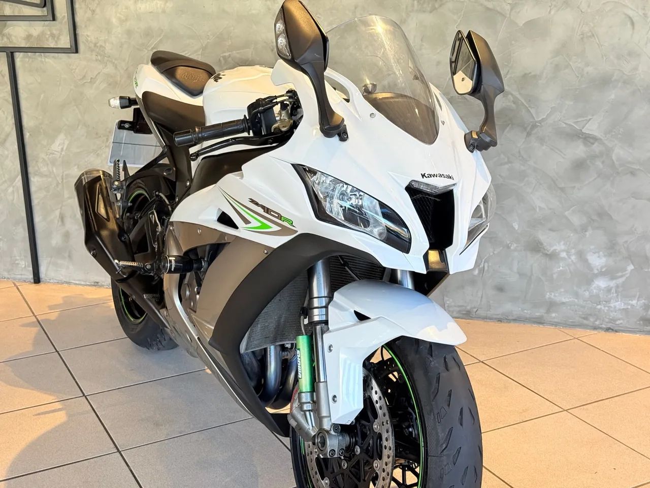 Kawasaki Zx-10/ Zx-10r 1000cc 2017 - 1214000406 | OLX