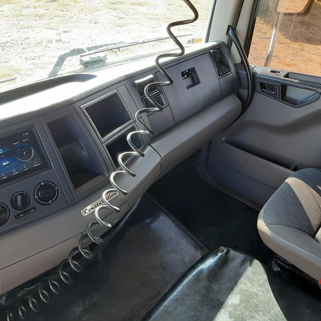 Volkswagem 24.280 - Foto 8