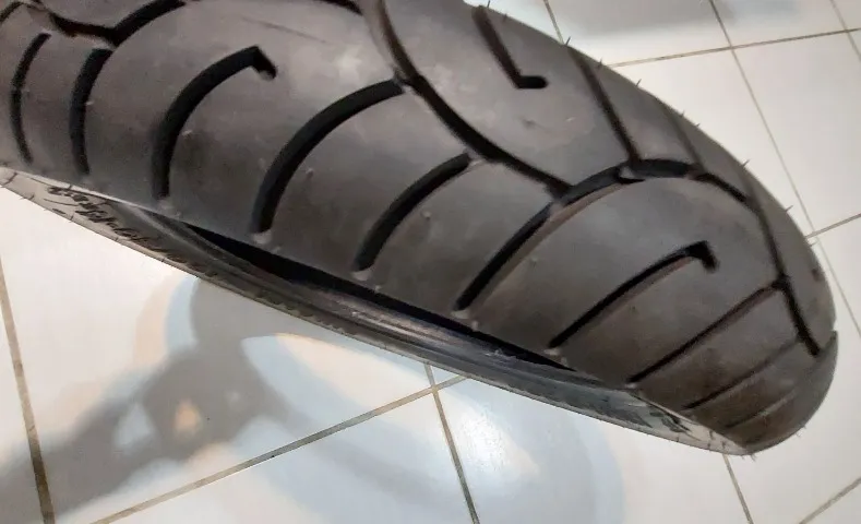 Pneu Rinaldi 100/90 R14 Hb37