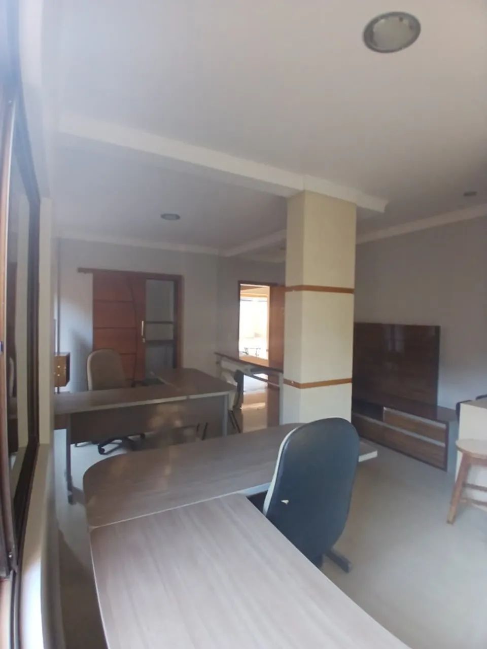 Sala Comercial à Venda por R$ 140.000,00