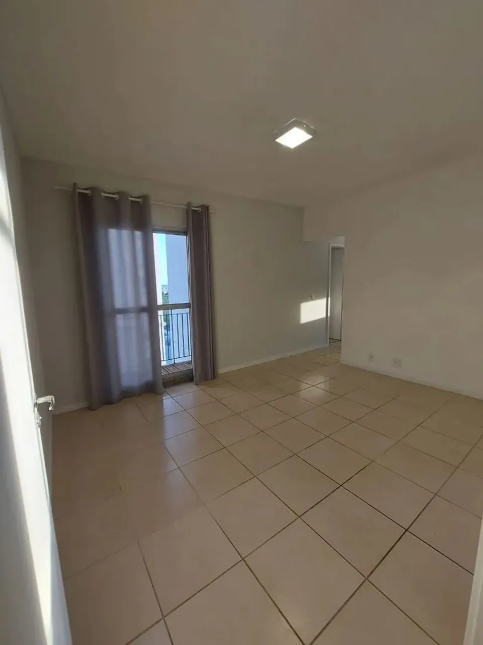 Apartamento em Rua Teixeira de Freitas - Parque São Caetano - Campos dos Goytacazes/RJ