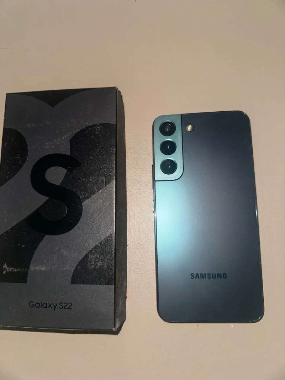 Samsung S22 128GB