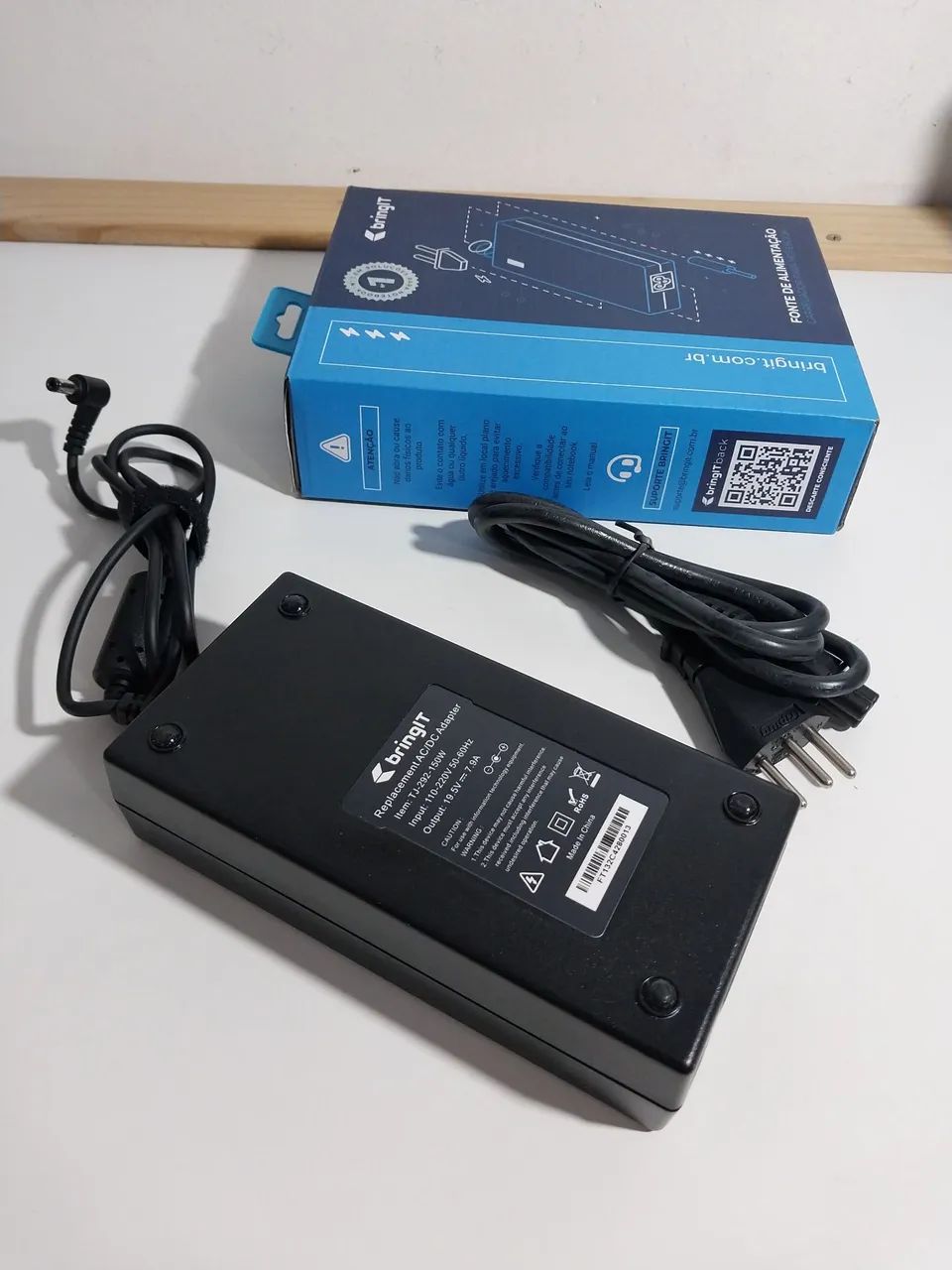 Fonte 19.5V  7.9A nova sem uso