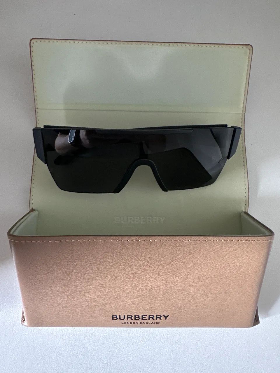 Óculos de Sol Burberry Masculino - Foto 2