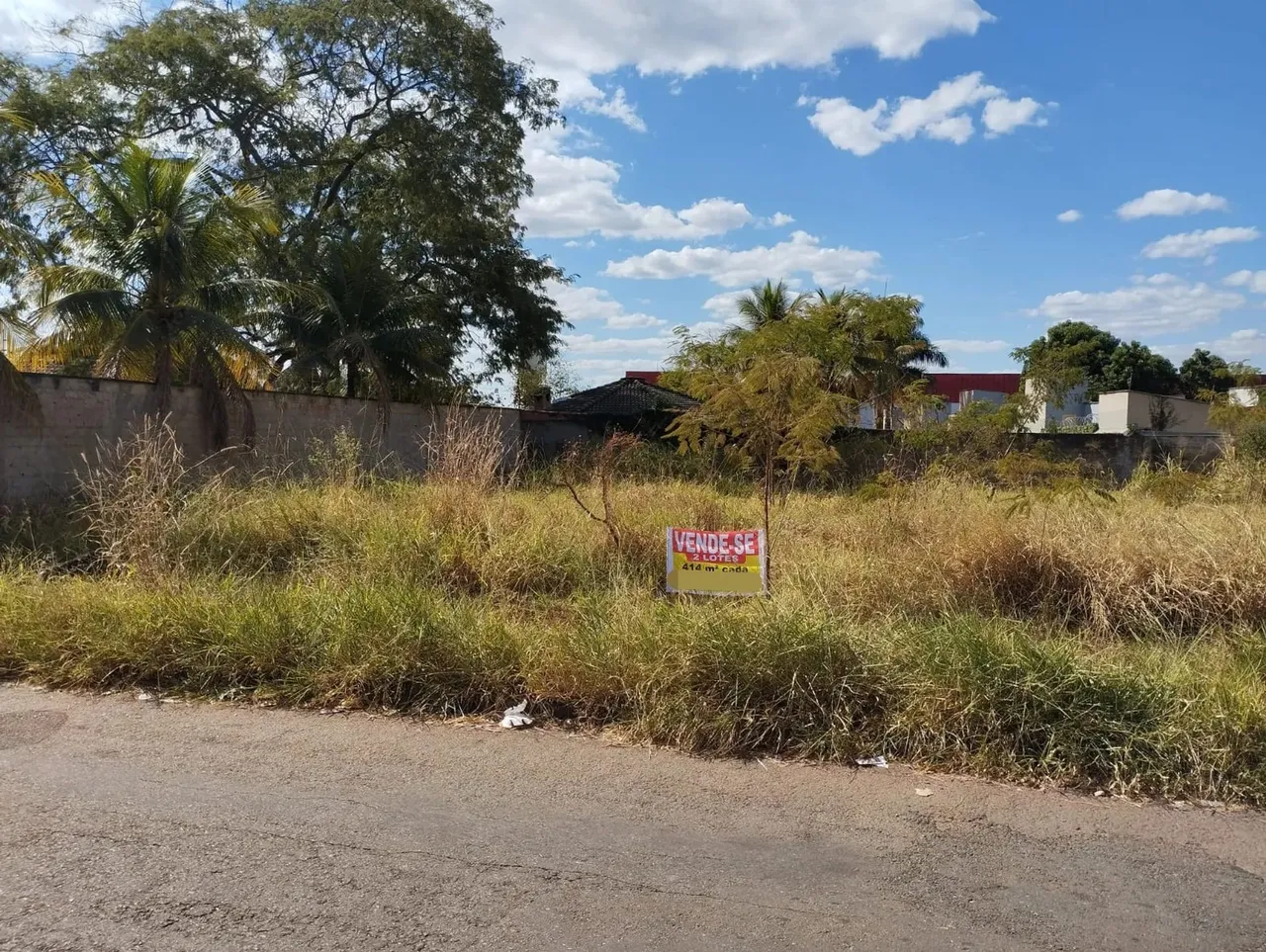 Vendo 2 Lotes Excelente Oportunidade no Balneário Meia Ponte!