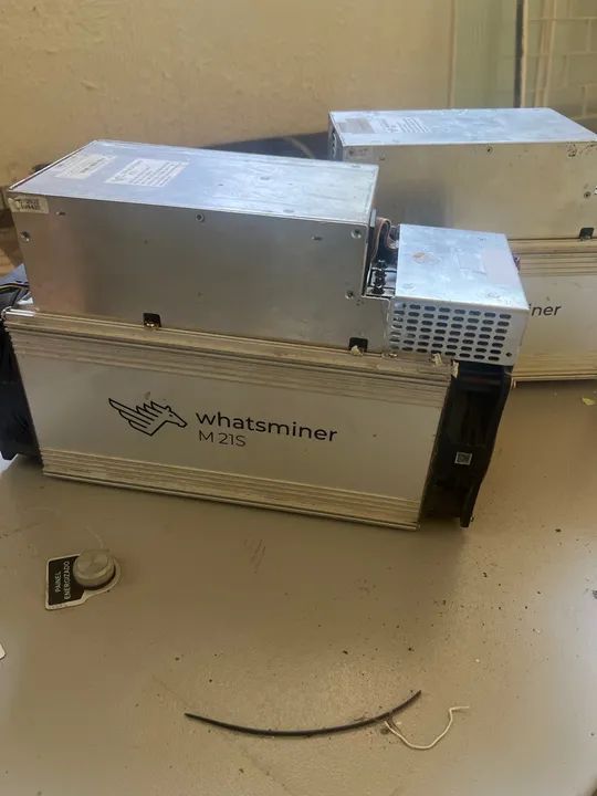 Whatsminer M21S - Minerador de Bitcoin