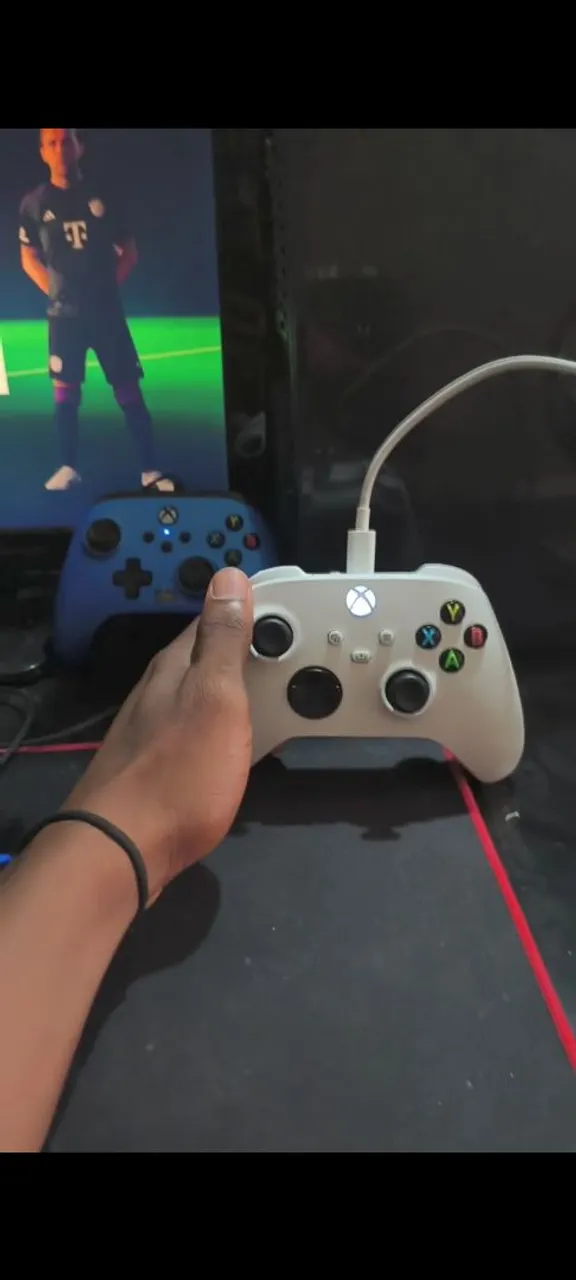 VENDO CONTROLE DE XBOX SERIE S/X/ONE E FUNCIONA EM PC SERIE O AZUL
