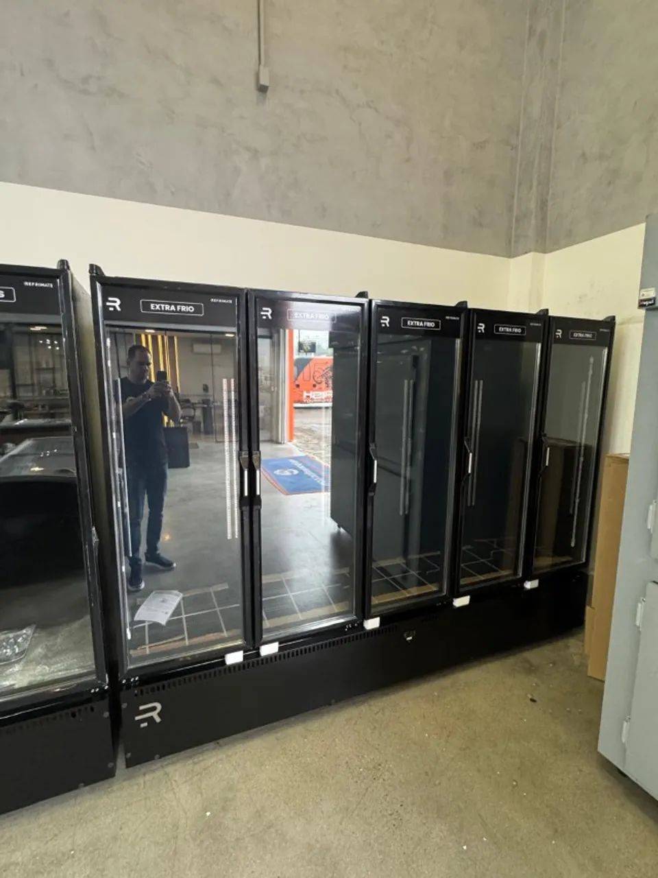 Auto Serviço Vanguard Extra Frio 5 Porta Aplicação: Carnes ou Bebidas 