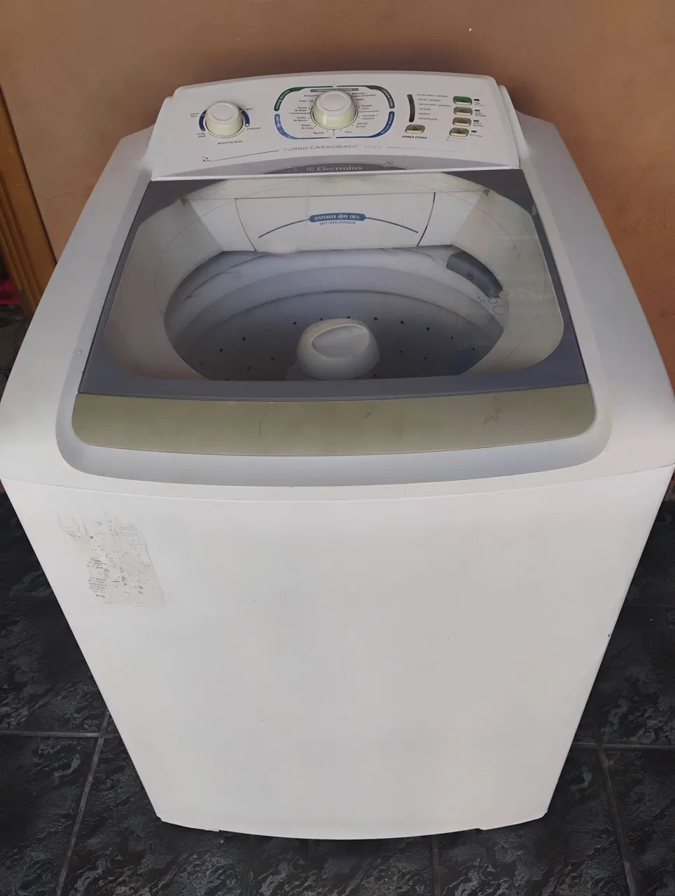 Máquina de lavar Electrolux 15 kg.