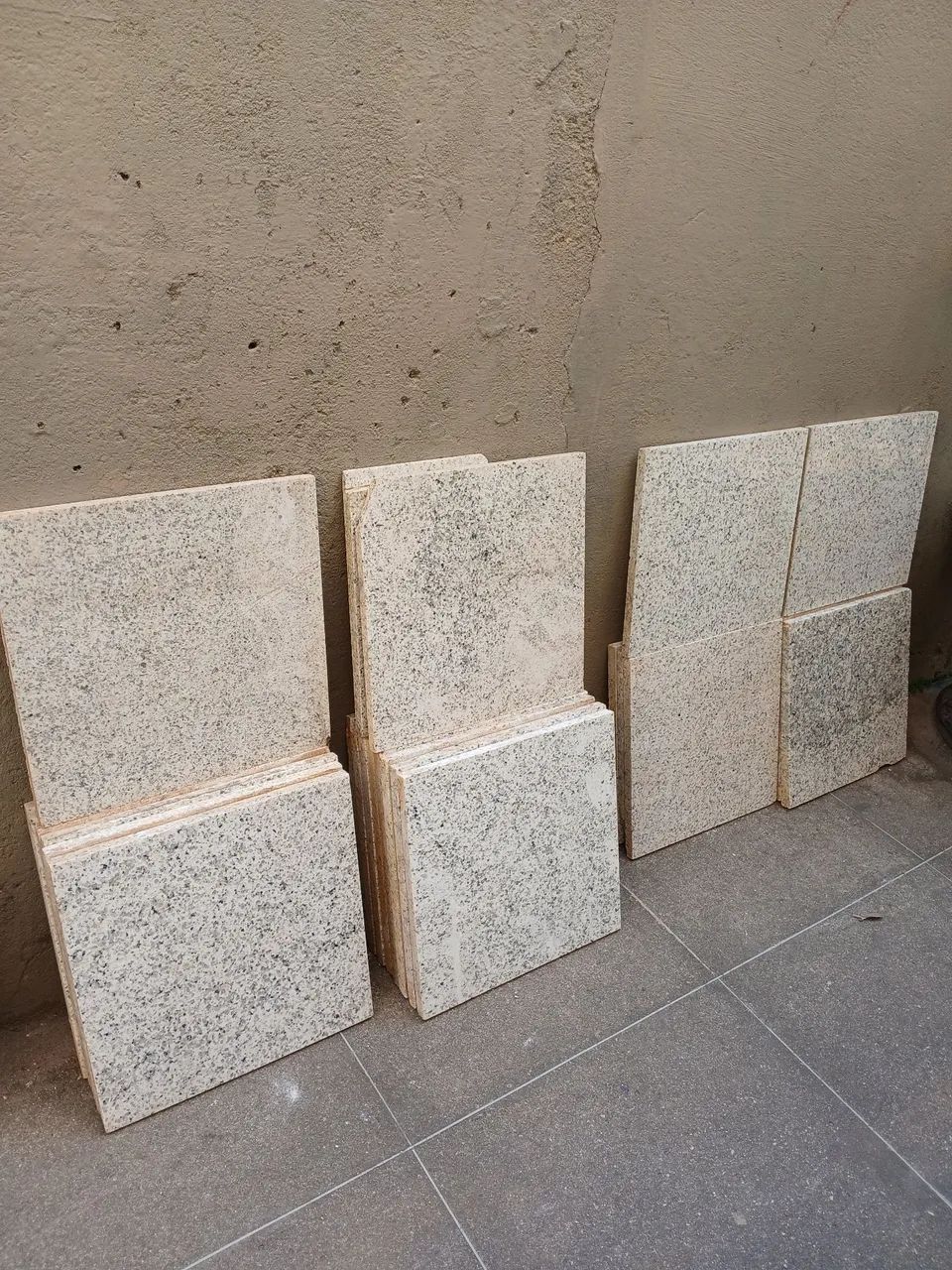 Revestimento para piso em placas de GRANITO 0,41 X 0, 41m - Foto 3