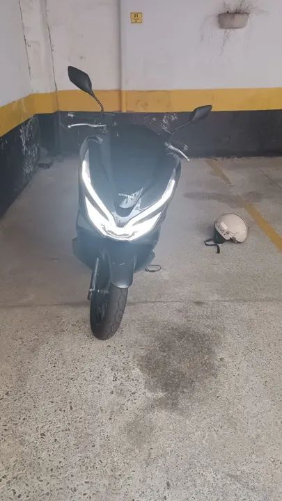 Honda PCX 2022 baixo km