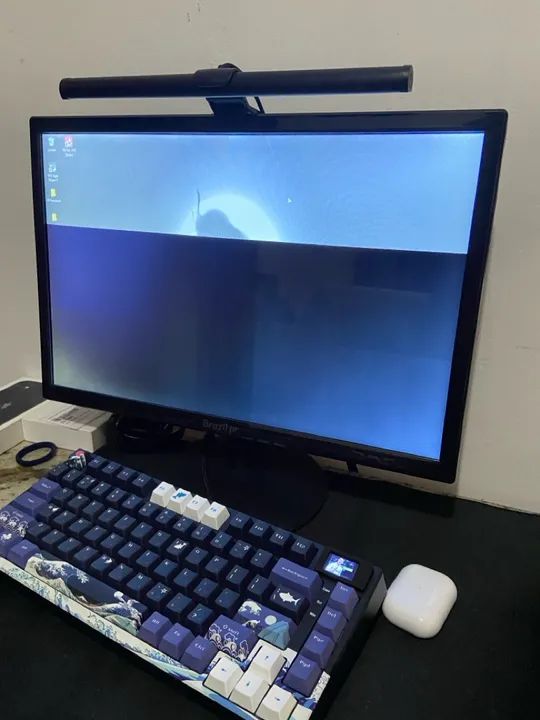 monitor com defeito