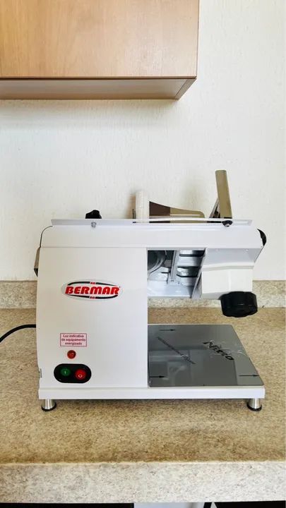 Cortador de frios Bermar - Novo