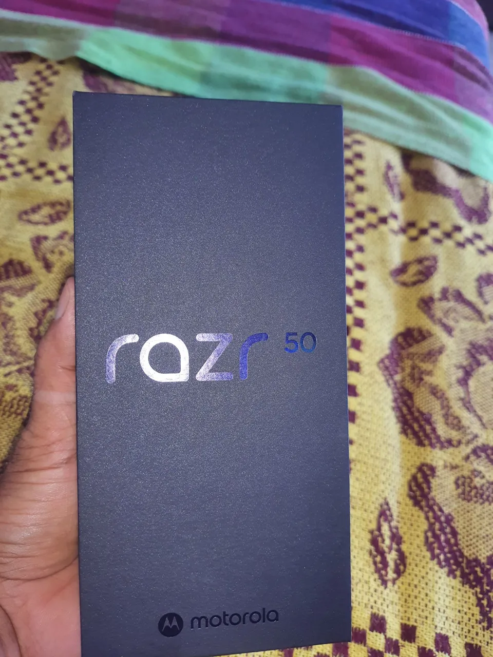 Razr 50 estado de novo na garantia com nota fiscal