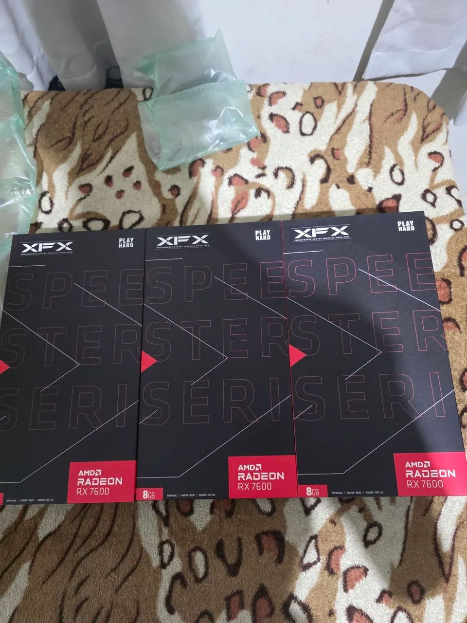 XFX Radeon RX 7600 8GB VRAM