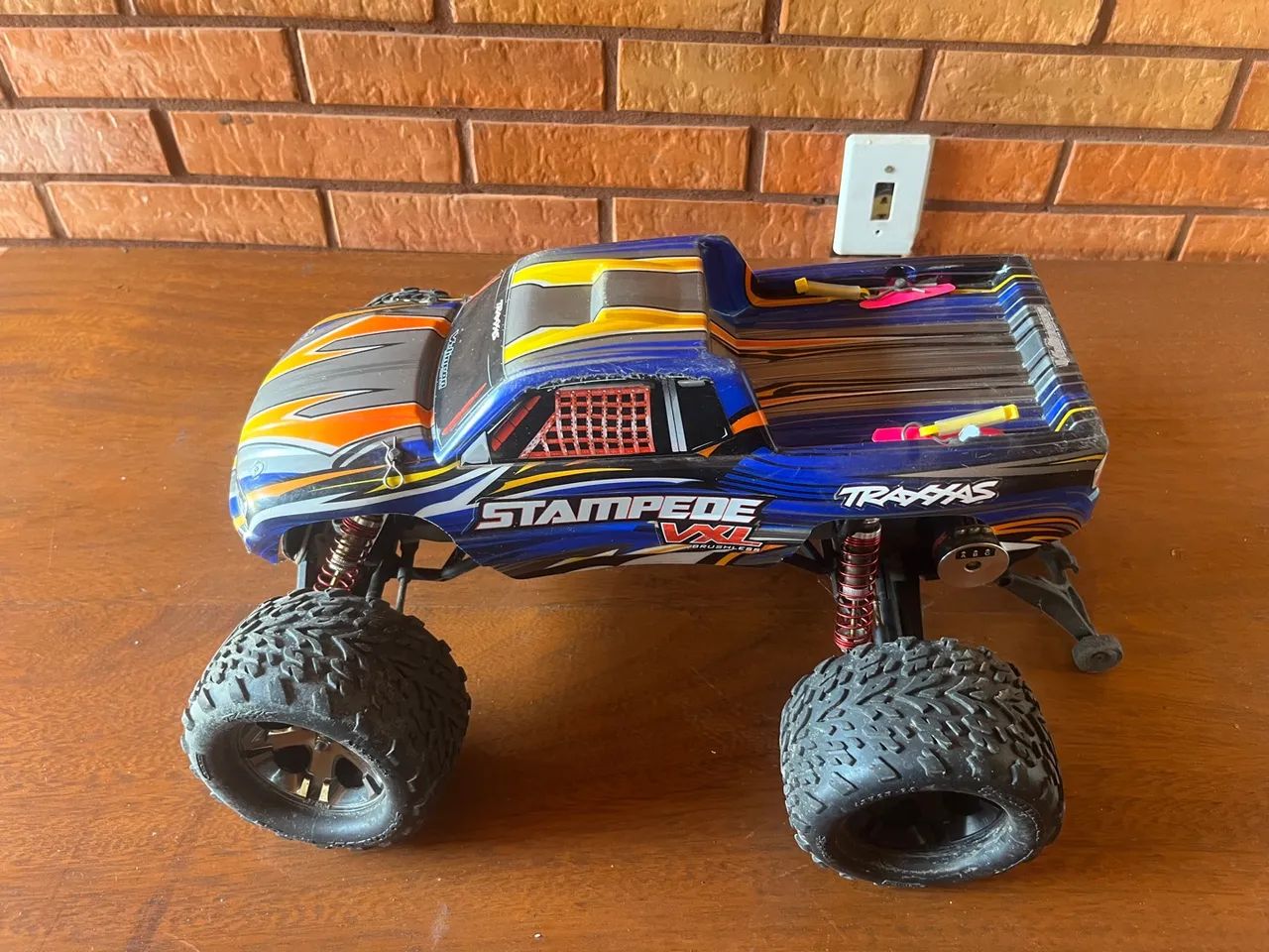 Traxxas Stampede 4x2 VXL Brushless - Foto 4