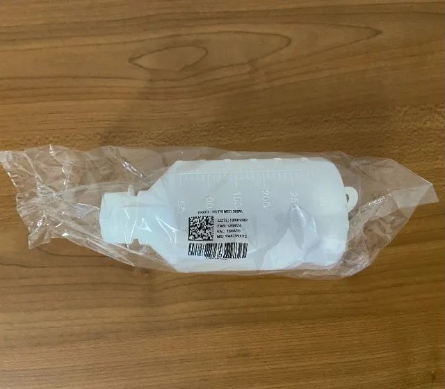 Frasco para nutrição enteral